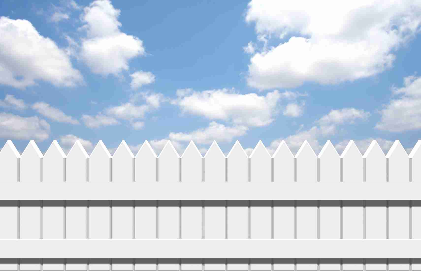 Spear White Picket Fence