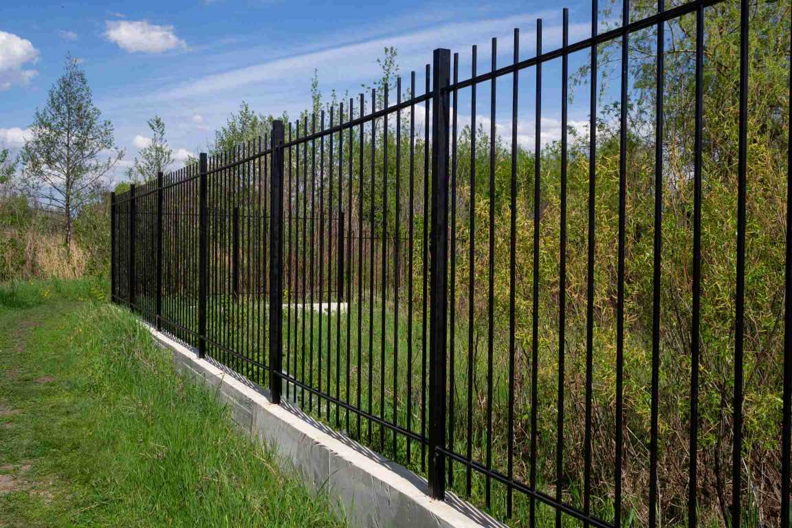 Black Aluminum Picket Fence